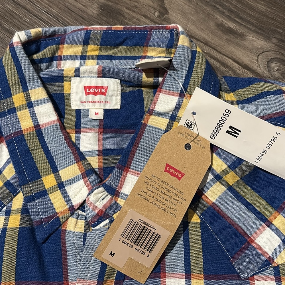 NWT Levi's Western shirt - Picture 3 of 3